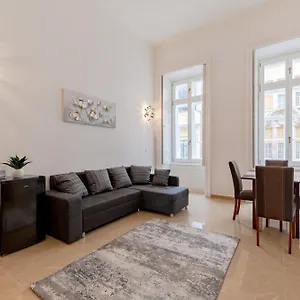 Appartamento La Fortezza Panzio, Budapest